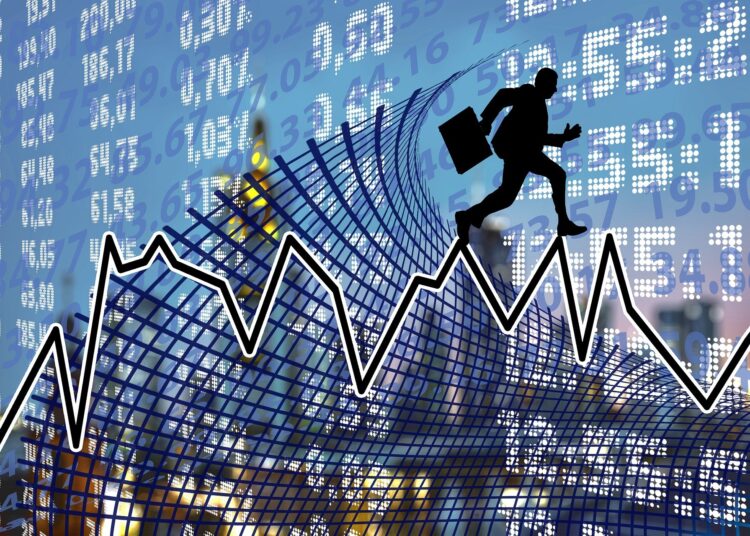 Bitcoin Exchanges Record Lowest BTC Supply in Six Years, Indicating Strong Hodling
