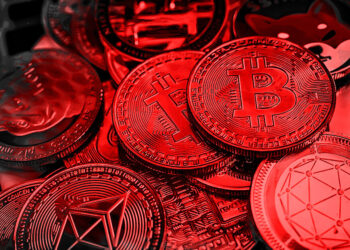 Short-Bitcoin products gain popularity as clampdown-driven crypto outflow persists