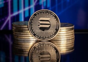 Upcoming Presale Center-Stage, Despite Solana and Avalanche Price Gains