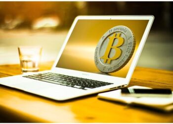 Ark Invest Confident on Bitcoin’s Future After Selling GBTC Shares