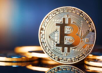 Robert Kiyosaki Predicts Epic Bitcoin Surge to $150,000 Amid SEC Drama