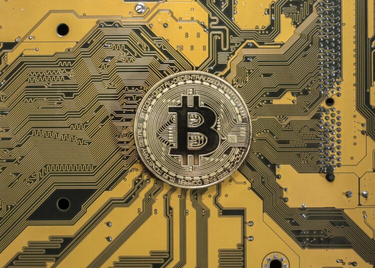 Hut 8 Unveils BTC-Funded 62 MW Texas Facility for Mining Efficiency Boost