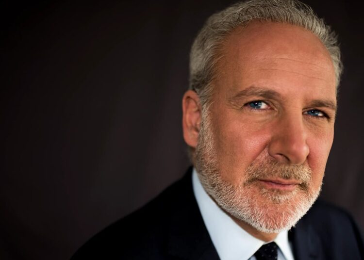 As Bitcoin Soars, Peter Schiff Offers Gold as the Prudent Alternative