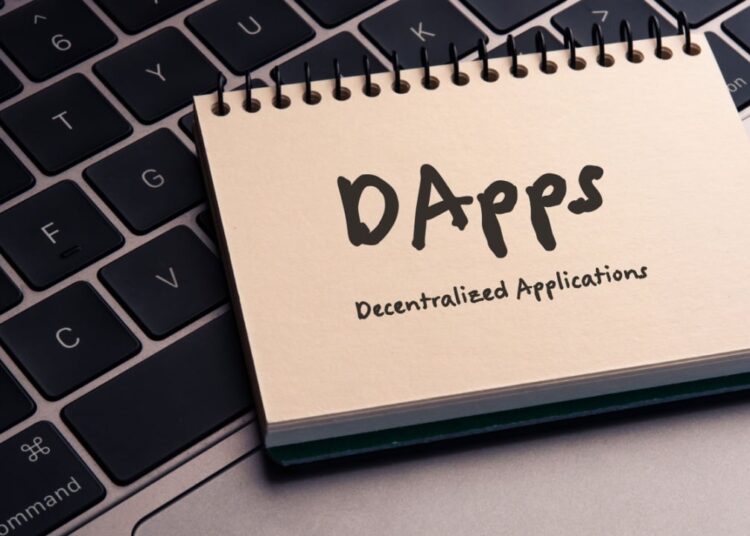Centralization Aids Web3 When Leveraged to Hasten Development of Dapps, Says James Bayly