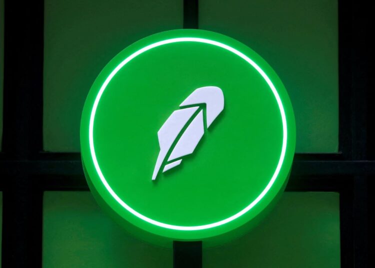 SEC Issues Wells Notice to Robinhood Over Crypto Operations