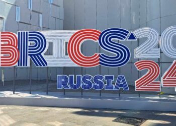 BRICS Meeting Highlights Shift to Local Currencies