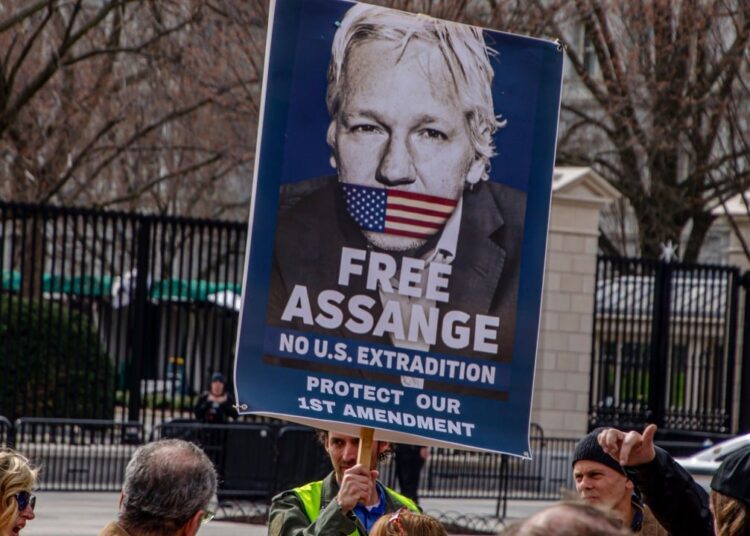 Donor Gifts 8 BTC to Aid Julian Assange’s Journey to Freedom