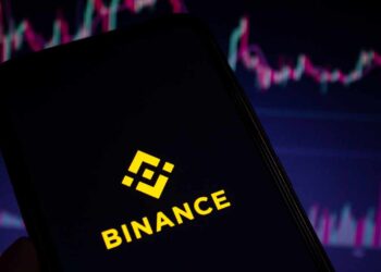 Binance to Convert Delisted Crypto to USDC — Advises Users to Withdraw Affected Tokens Before Deadline