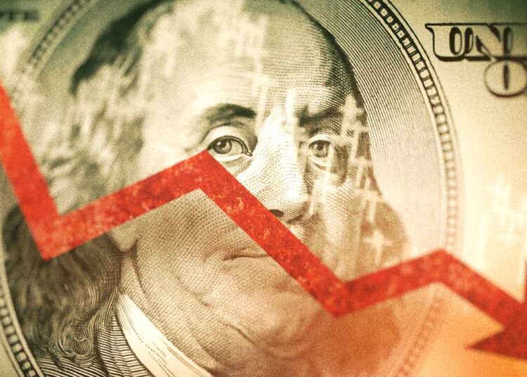 Peter Schiff Warns of Looming US Dollar Crisis and Economic Collapse