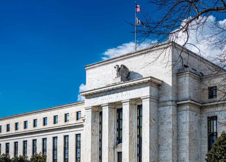 Wharton Professor Calls for Emergency Rate Cut Following Market Downturn