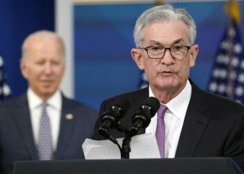 Academic Paper Questions Federal Reserve Independence and Exposes Political Ties