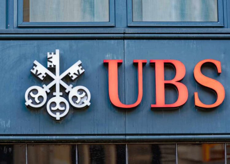 UBS Urges Caution Despite Positive US Economic Data