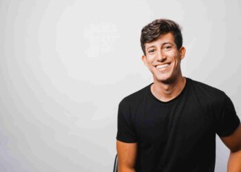 Ricky Gutierrez: Mastering Stocks and Cryptocurrency