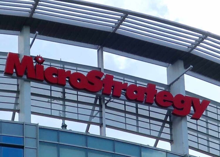 Microstrategy Drops $5.4B on 55,500 Bitcoins, Cementing Giant 386,700 BTC Hoard