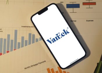 Billion-Dollar Investment Firm Vaneck Highlights Bukele’s Bitcoin Gambit in El Salvador