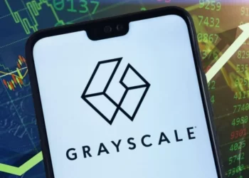 Stellar, XRP, and MANA Lead Grayscale Portfolio Surge