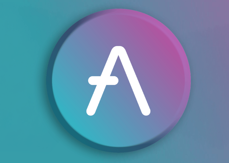 Defi Doesn’t Sleep—Mystery Whale Dumps 125,000 ETH Into Aave on Christmas Day