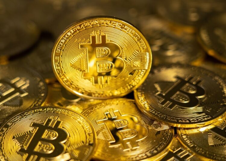 El Salvador Reinforces Bitcoin Allegiance: Purchases BTC in Defiance of IMF Agreement