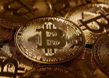 WBTC Delisting Sparks Skirmish Between Justin Sun and Coinbase Executive