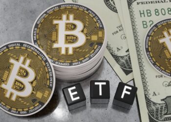Bitcoin ETFs Gain $92 Million While Ethereum ETFs Experience $4.82 Million Outflow