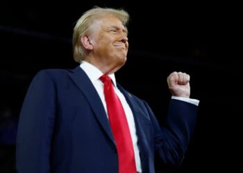 Trump May Be Considering SOL, XRP, and USDC Alongside Bitcoin for an ‘America First’ Strategic Reserve
