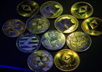 Leading Altcoins Today: Jupiter, AIOZ, and MANTRA