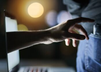 FBI Cracks $290M Crypto Scam—Trade Coin Club Exposed