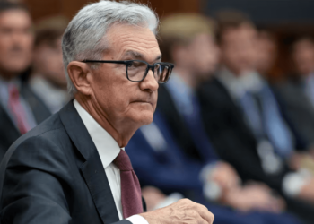 Fed Pauses Rate Hikes, Cuts Treasury Redemption Cap as Tariff Effects Loom