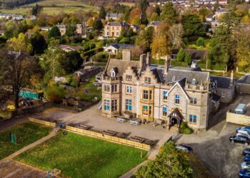 Bitcoin Enters UK Education as Lomond School Pioneers