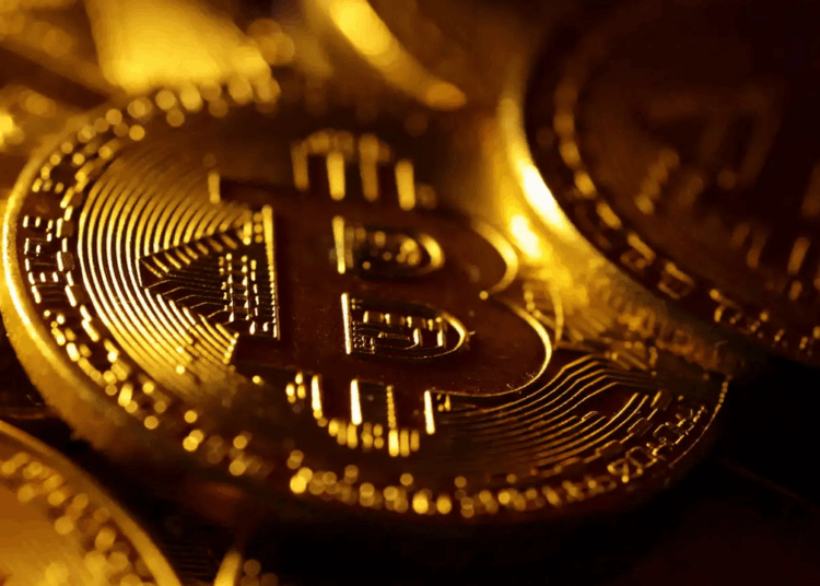 Bitcoin Price Watch: $85K Pivot Sets Stage for Weekend Fireworks