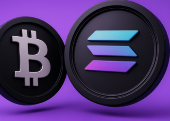 Bitcoin Rises, Solana Surges as Crypto Market Ends the Week in the Green