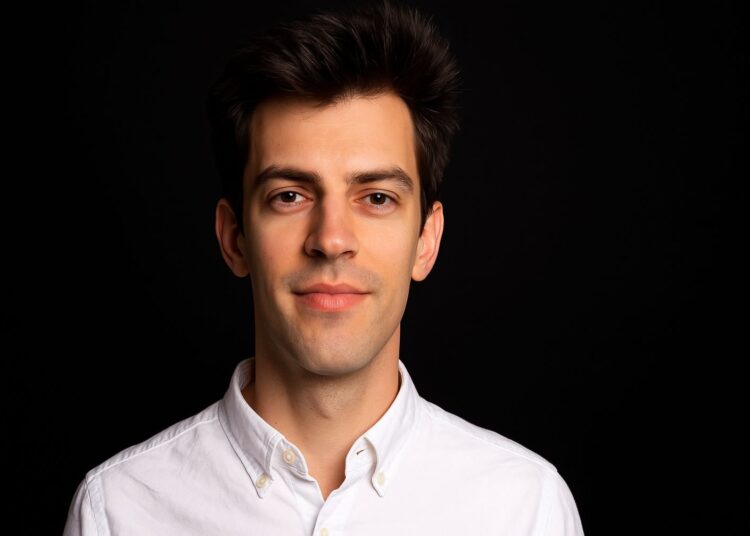 Tom Schmidt: The Low-Profile Investor With a Map of the Future