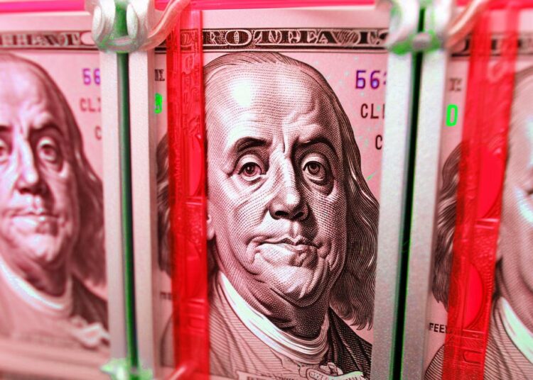 Trillion-Dollar Bank Paying $510,000,000 Fine After ‘Conspiring To Hide’ $4,000,000,000 From IRS