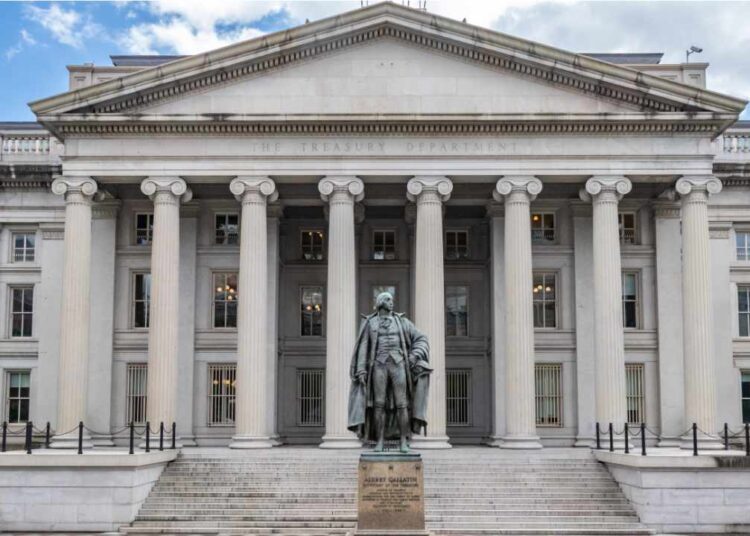 Tax on Unrealized Crypto Gains Could Trigger Forced Sell-offs, Senators Warn Treasury