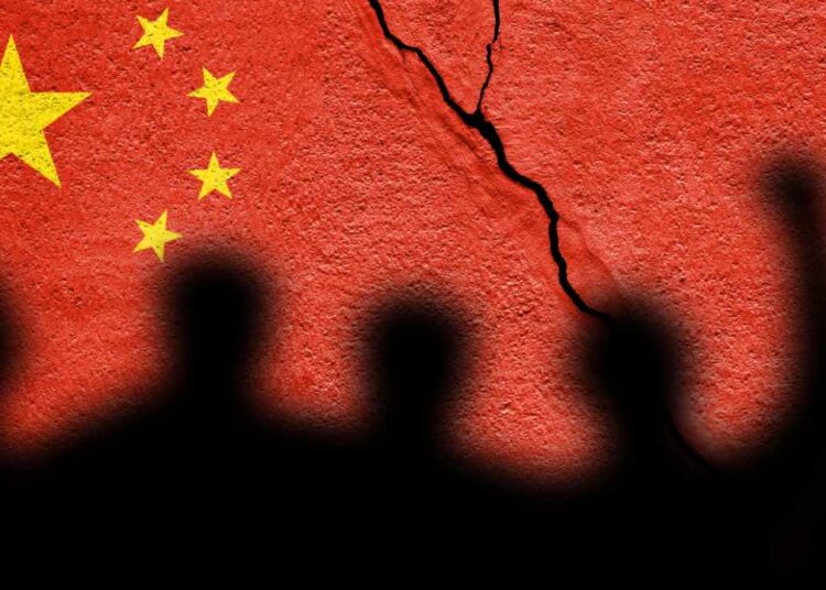 China Eyes Faster De-Dollarization With SCO Leadership