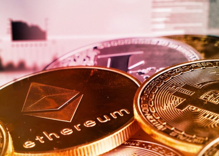 Financial Advisor Recommends up to 40% Crypto in Modern Portfolios