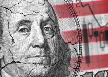Ray Dalio Warns US Collapse Near as Debt and Discord Intensify