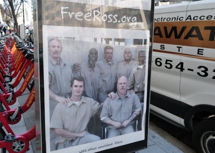 Ross Ulbricht Given 300 Bitcoin Donation