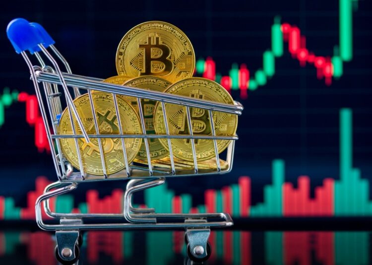 Rate Cut Bets Surge After ADP Miss as BTC Eyes $110,000 Breakout