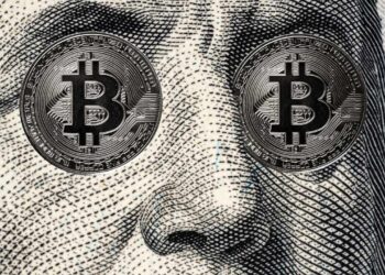 Robert Kiyosaki Reiterates Biggest Crash Warning, Plans to Buy More Bitcoin