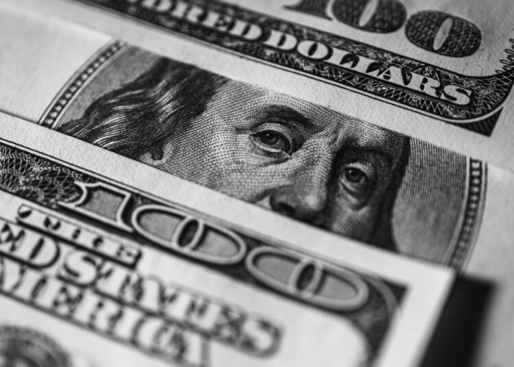 US Dollar May Weaken as Stablecoin Regulations Reshape Global Finance
