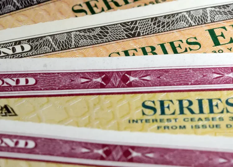 Tokenized Treasury Frenzy Fizzles With Stunning $800M Weekly Drop