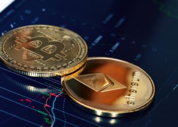 Bitcoin and Ether ETFs Roar Back With $663 Million in Combined Inflows