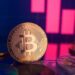 Massive Red Friday: Bitcoin and Ether ETFs See Combined $964 Million Outflow