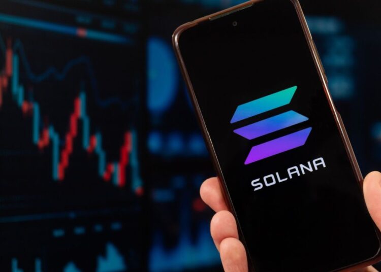 Solana Mobile Launches Seeker Smartphone, Fulfilling 150,000 Pre-Orders