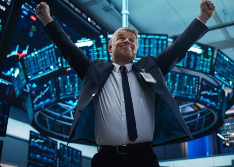 Bitcoin Rallies as Stocks Print Record Highs