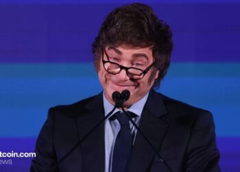 Markets Panic: Argentina’s Milei Mulls Dollarization as the Peso Gets Obliterated