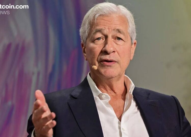 Bitcoin Sinks Further After Jamie Dimon’s ‘Cockroach’ Comment Spooks Wall Street