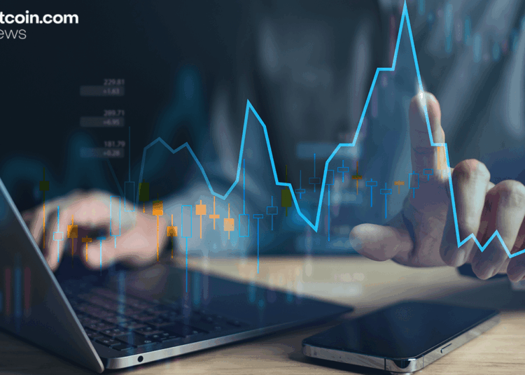 Coinbase and Glassnode See Cautious Q4 Upside as Investors Tilt Bullish on Bitcoin