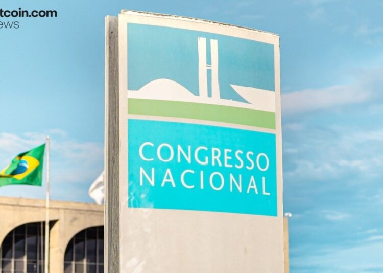 Draft Law Accuses Central Bank of Brazil of ‘Overreaching’ With Stablecoin Rules
